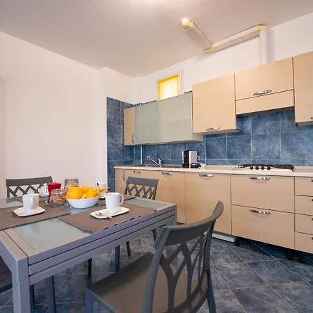 Apartament Souvenir 7