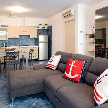 Souvenir 7 Apartment